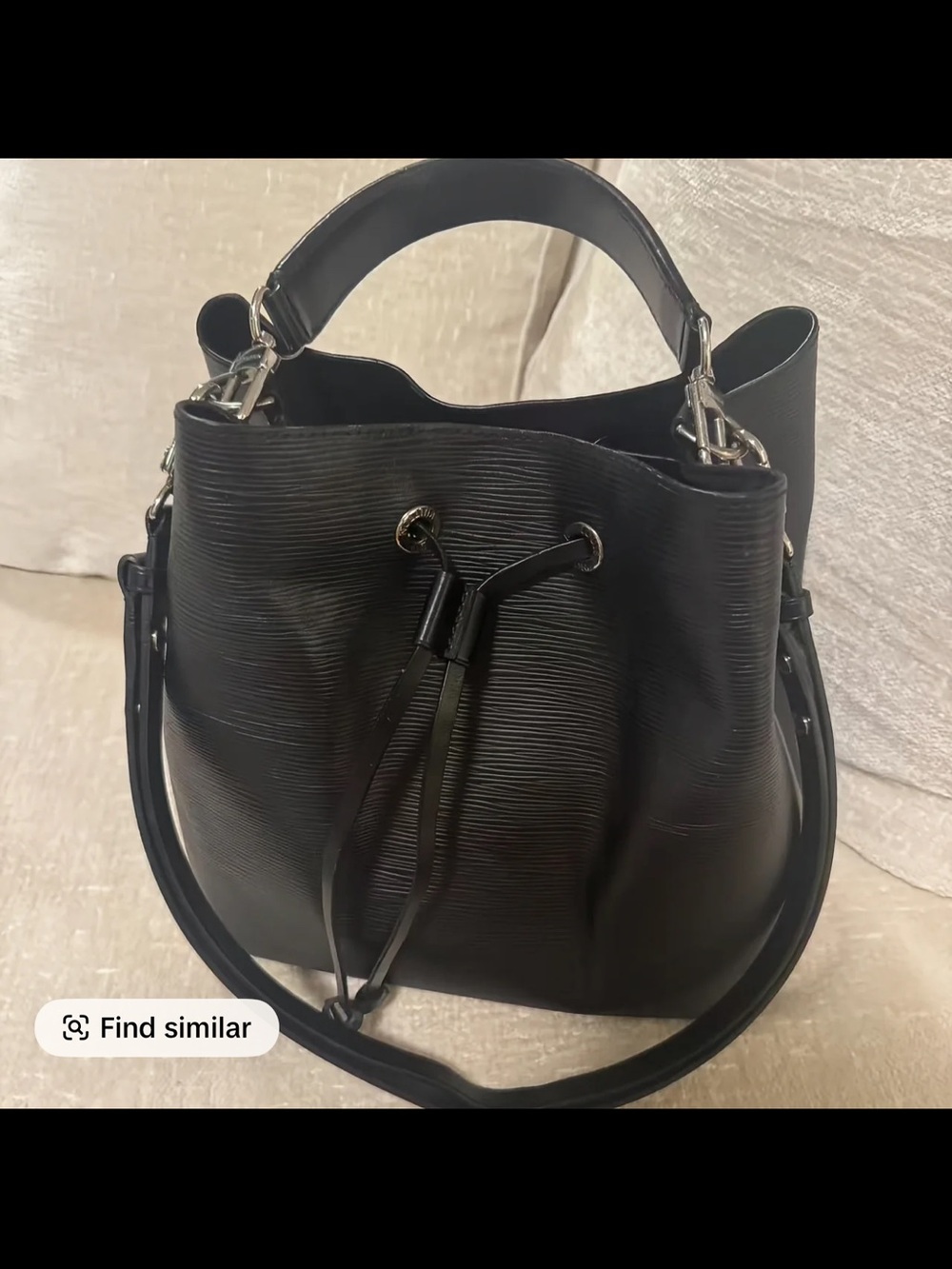 Louis Vuitton Black Textured Drawstring Bucket Bag - Women
